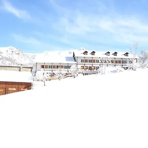Neige Et Soleil Les Orres