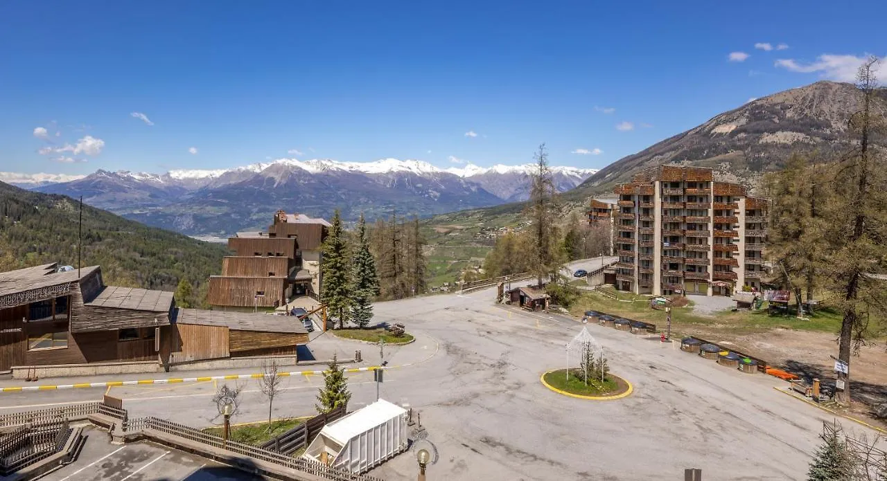 Le 1650 By Infini Mountain Aparthotel Les Orres