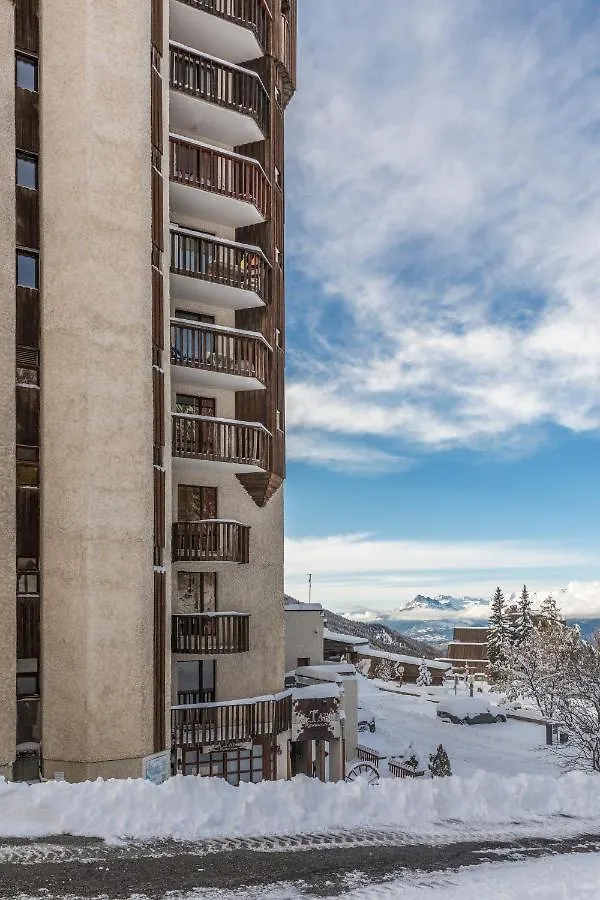 Le 1650 By Infini Mountain Aparthotel Les Orres
