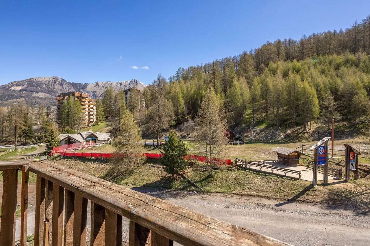 Le 1650 By Infini Mountain Aparthotel Les Orres