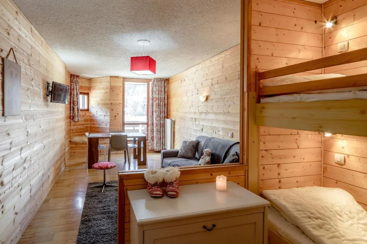 Le 1650 By Infini Mountain Aparthotel Les Orres 0*,  France